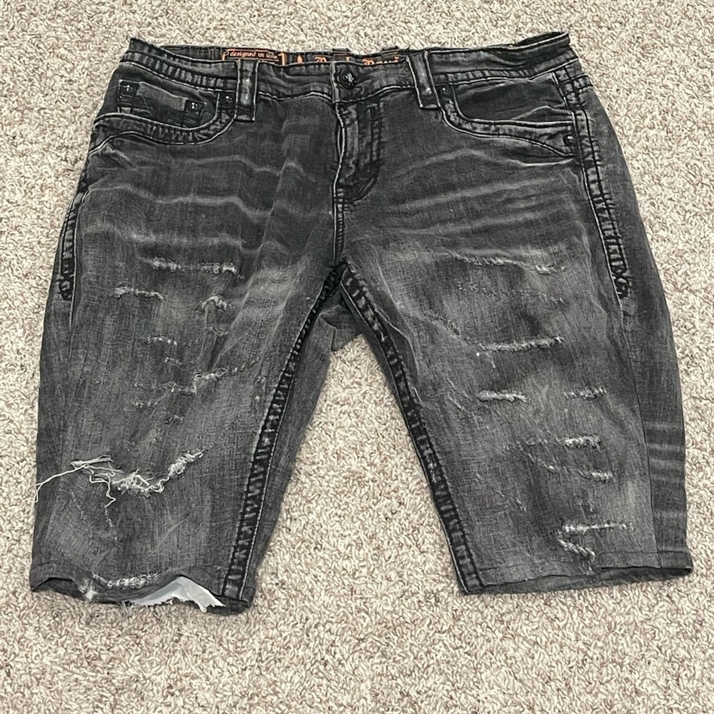 Rock Revival‎ Distressed Black Cropped Jeans